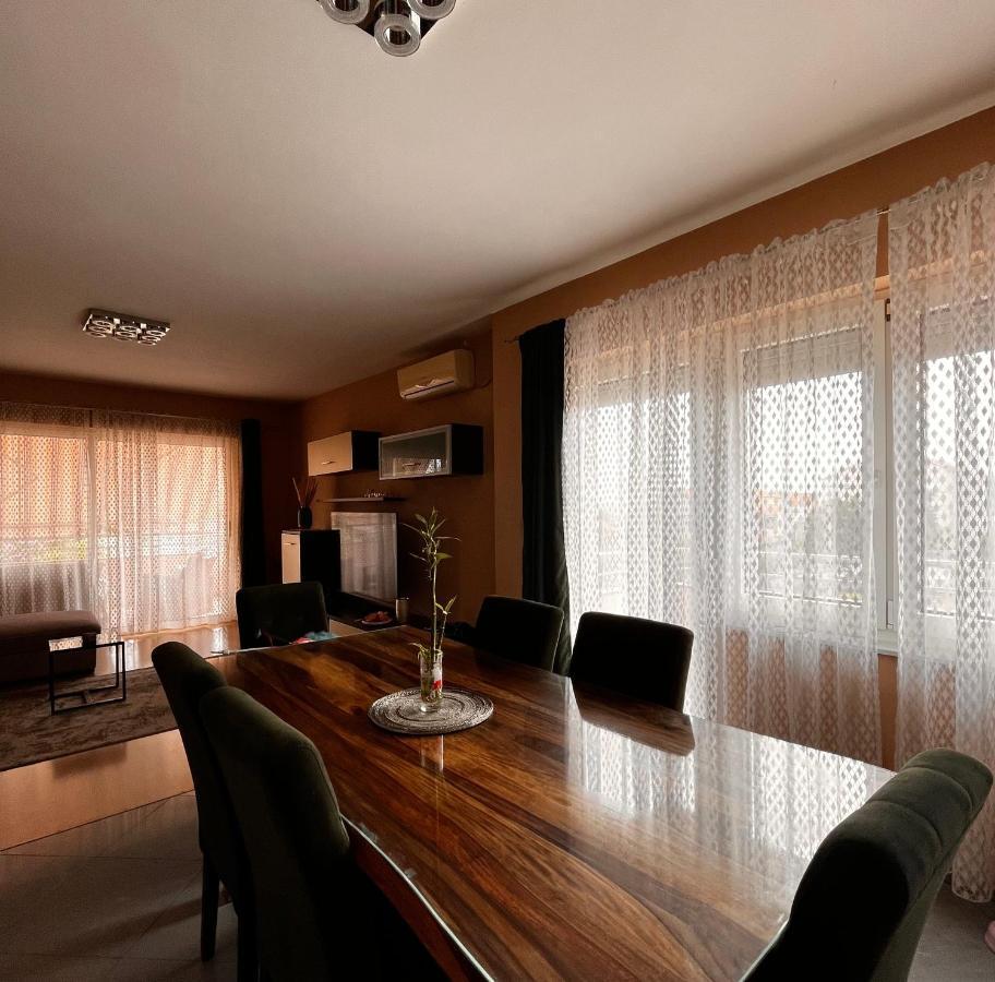 Apartments Magdalena Бибине Екстериор снимка