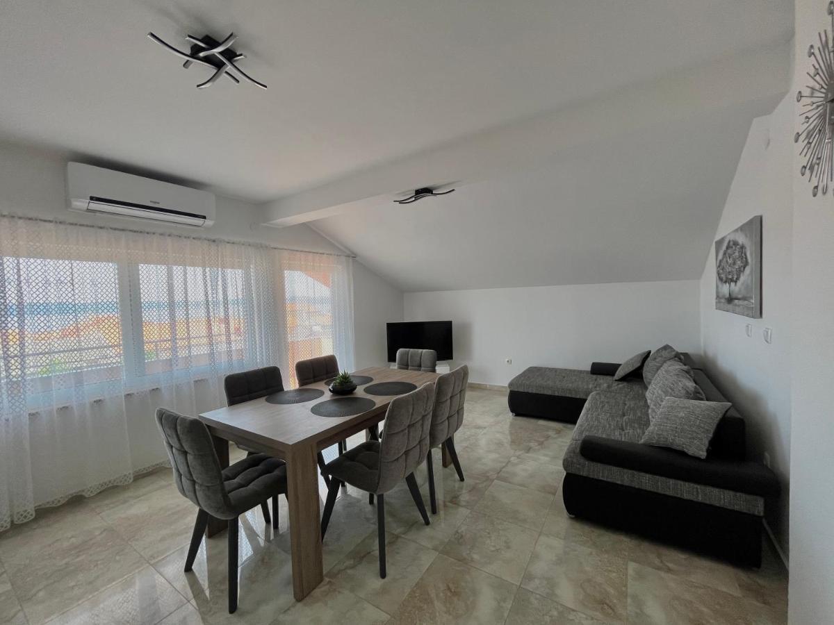 Apartments Magdalena Бибине Екстериор снимка