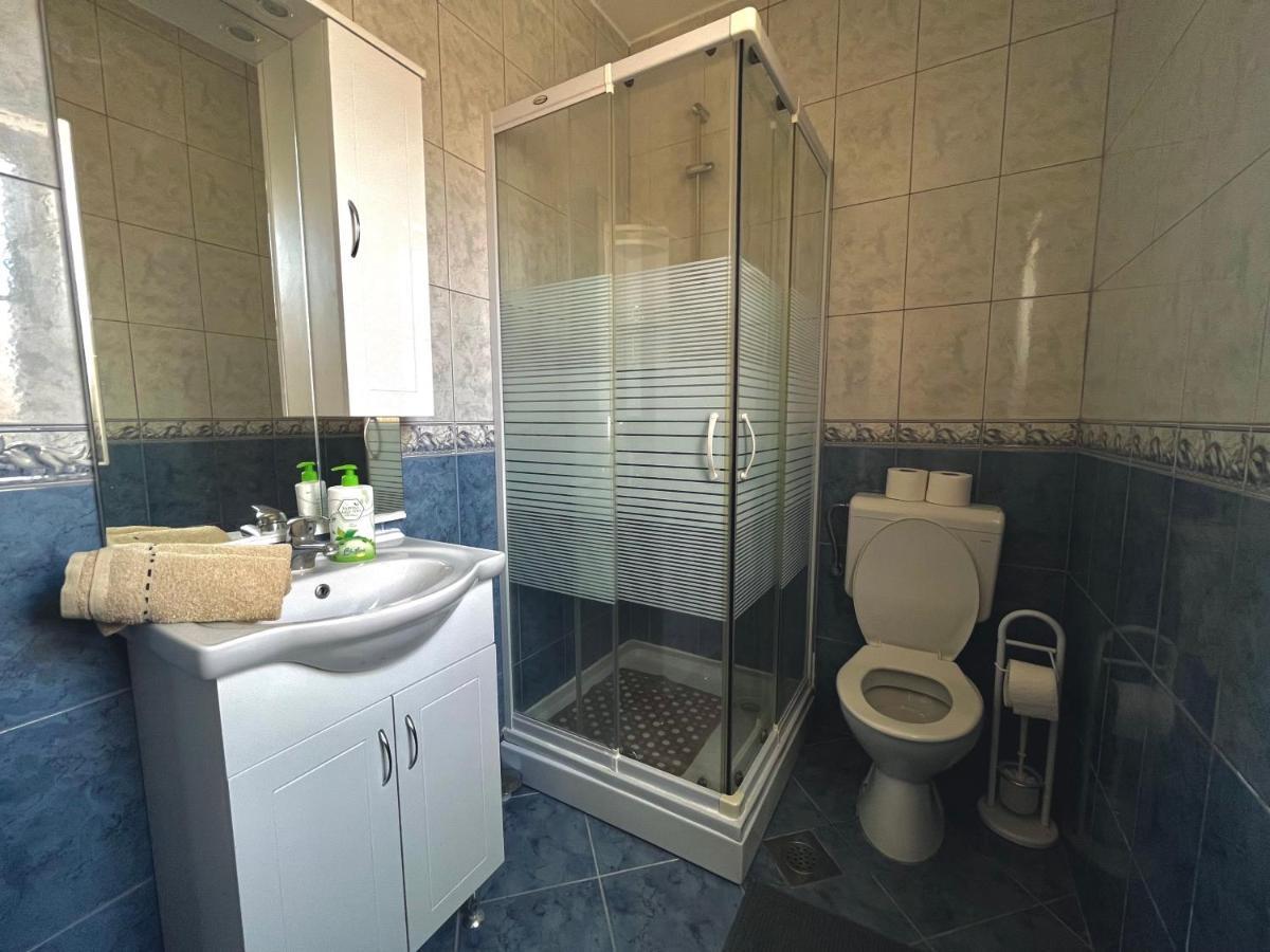 Apartments Magdalena Бибине Екстериор снимка